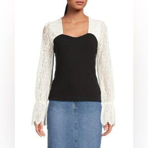 Lea & Viola • Lace sleeve corset top